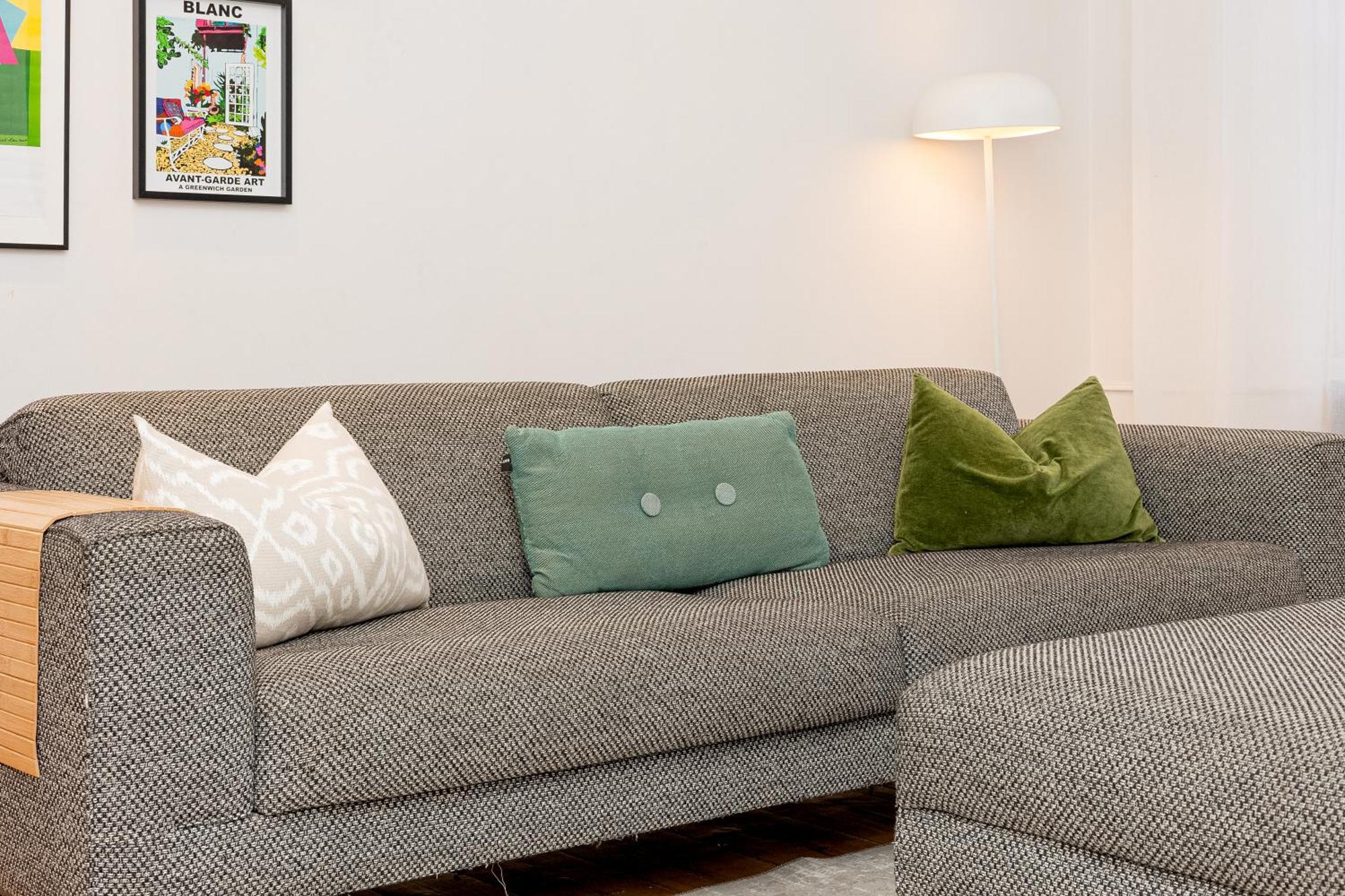 3br 3lvl Home, Garden & Parking, 5min Greenwich St Apartment *