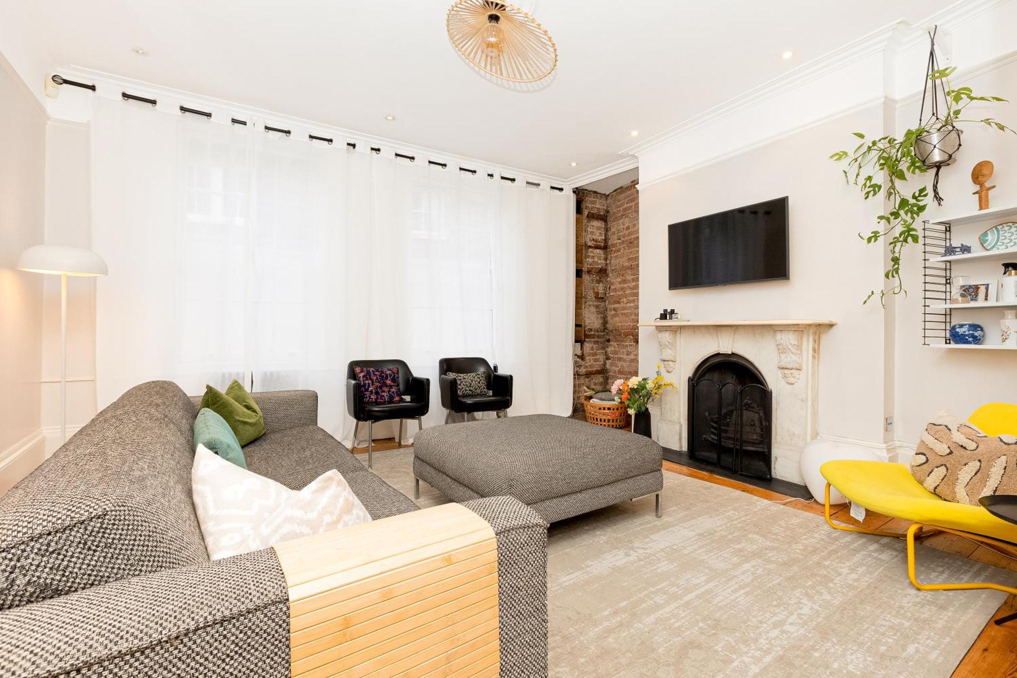 3br 3lvl Home, Garden & Parking, 5min Greenwich St * London