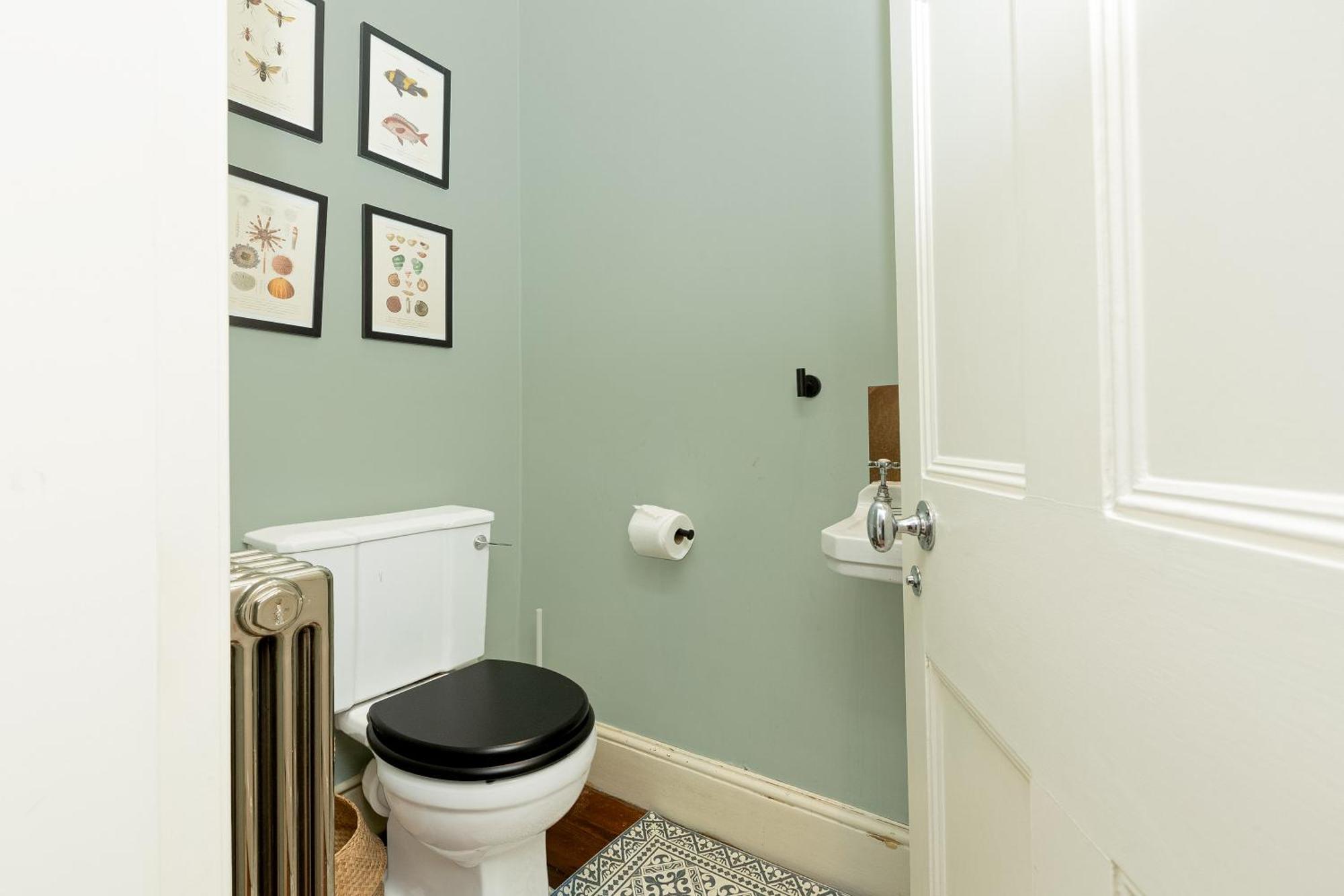 3br 3lvl Home, Garden & Parking, 5min Greenwich St Apartment